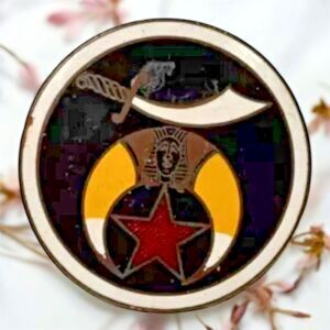 Vintage Shriners Masonic 3" Metal Car Emblem – Antique Collectible